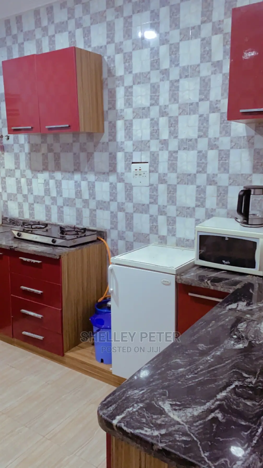 Room Parlour in a Duplex for Short-Let