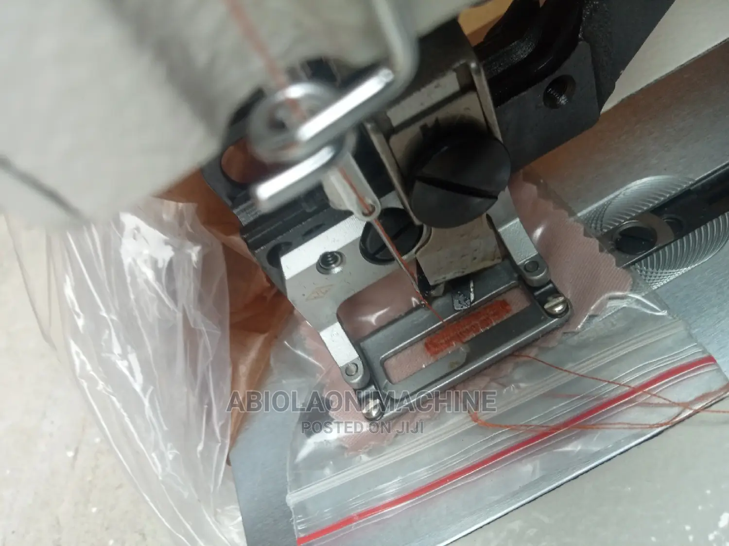 Four Lion Industrial Buttonhole Machine
