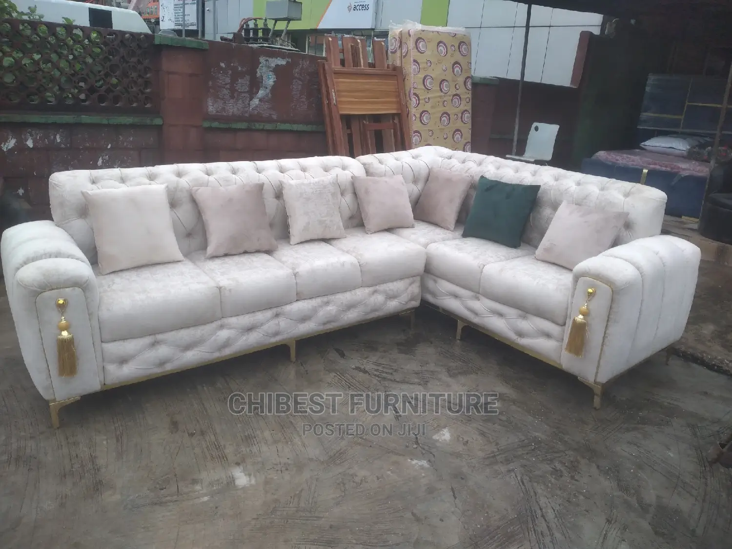 Quality L-Shaped Upholstery Turkish Padded Chair, 6.8by6.8ft