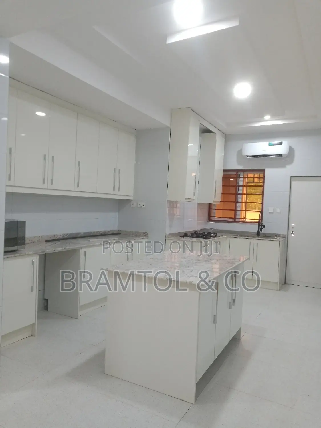 4bdrm Duplex in Guzape District for rent