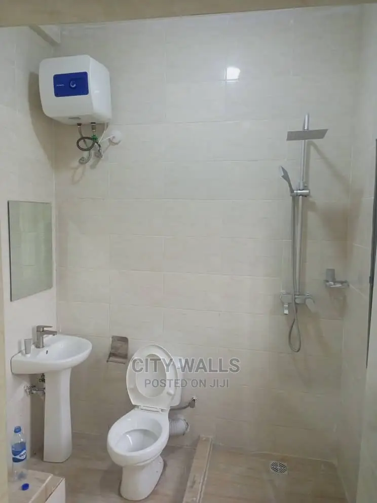 2bdrm Block of Flats in Cyber Ville, Ikate for rent