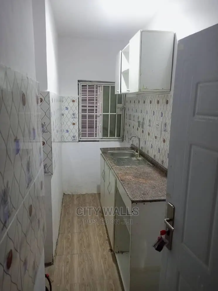 2bdrm Block of Flats in Cyber Ville, Ikate for rent
