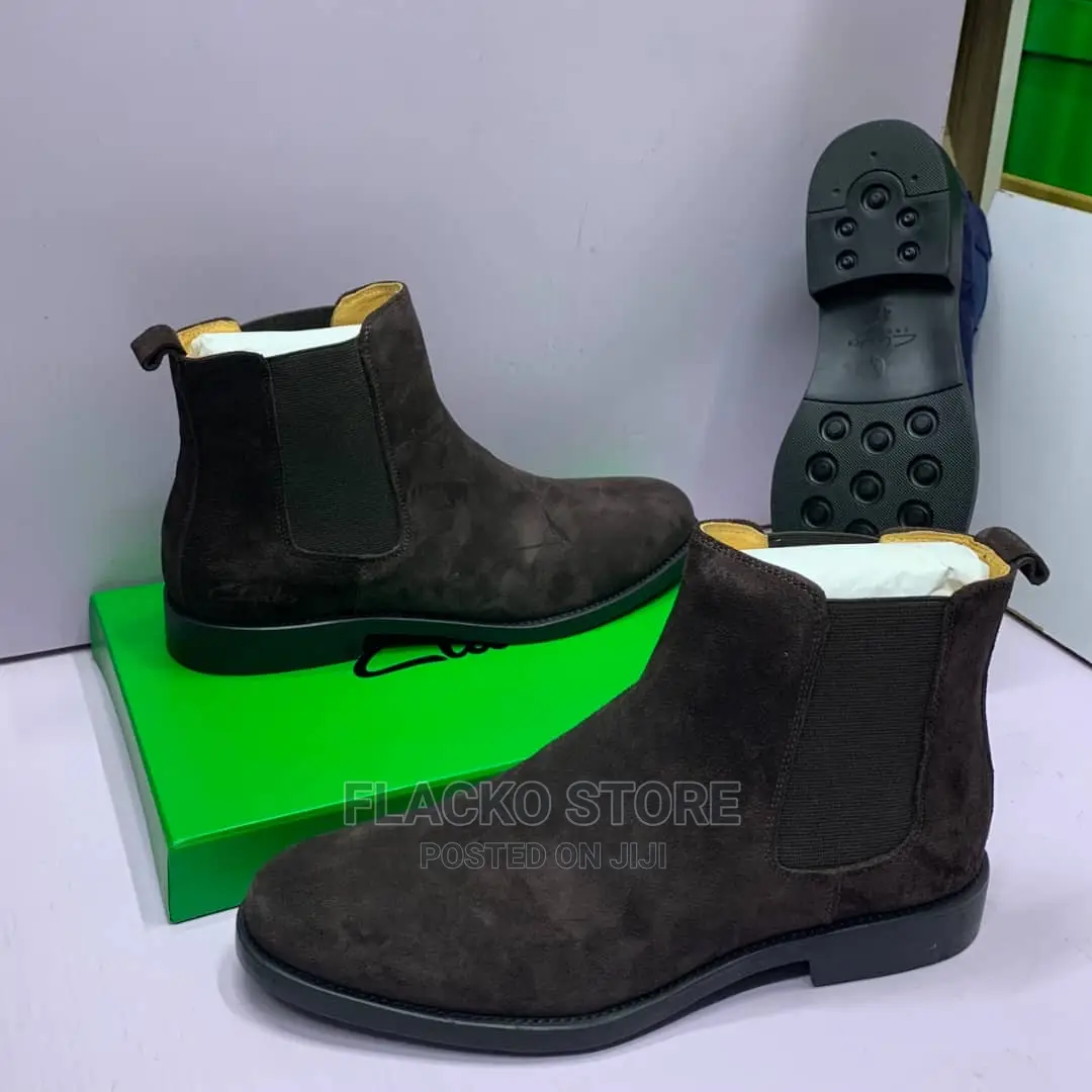 Original Clarks Suede Chelsea Boots
