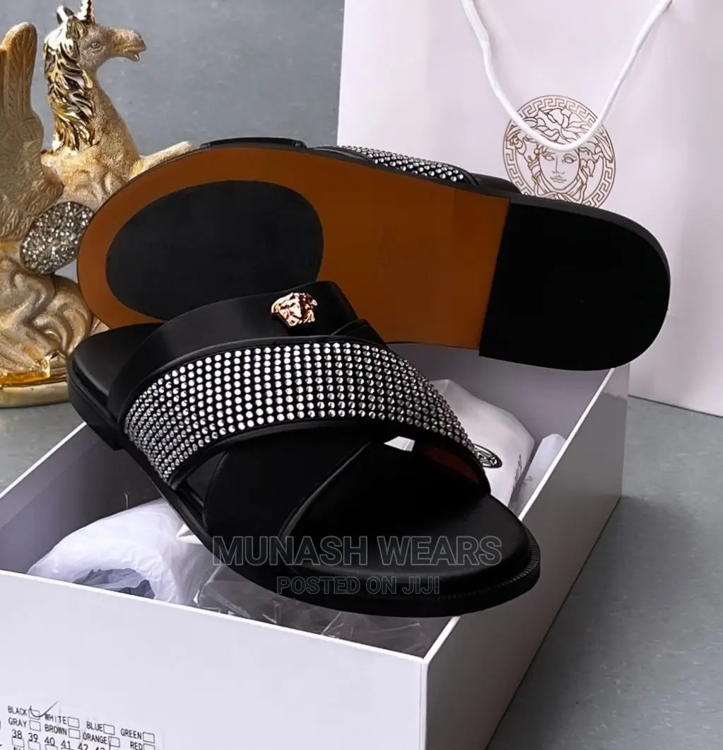 Men Luxury Leather Slipers Collection