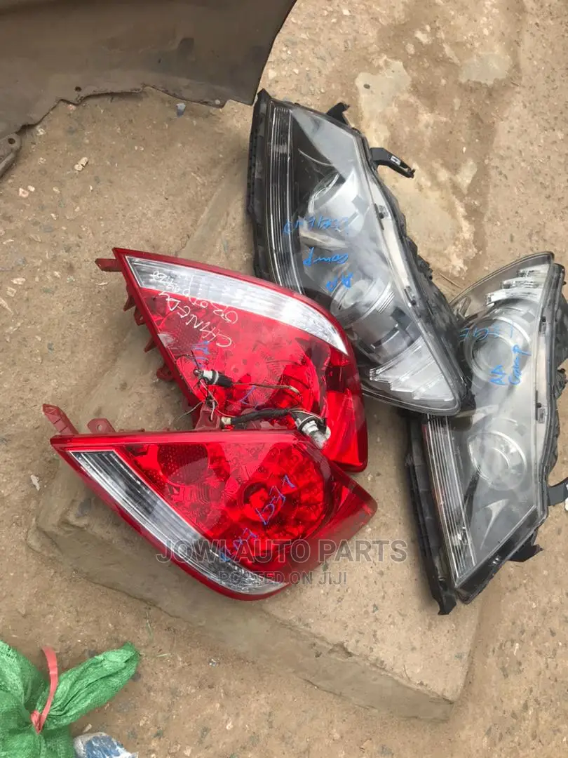 Headlamp and Rearlights 2010-2013 Acura RL
