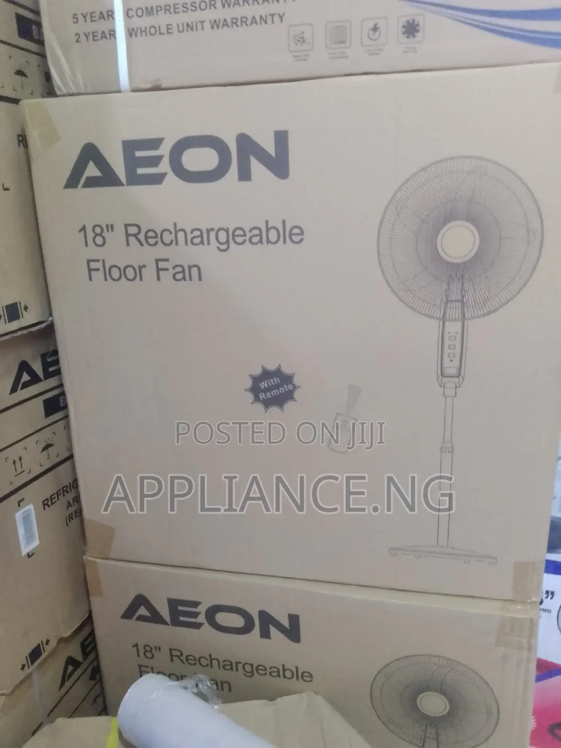 Aeon Rechargeable Fan 18"