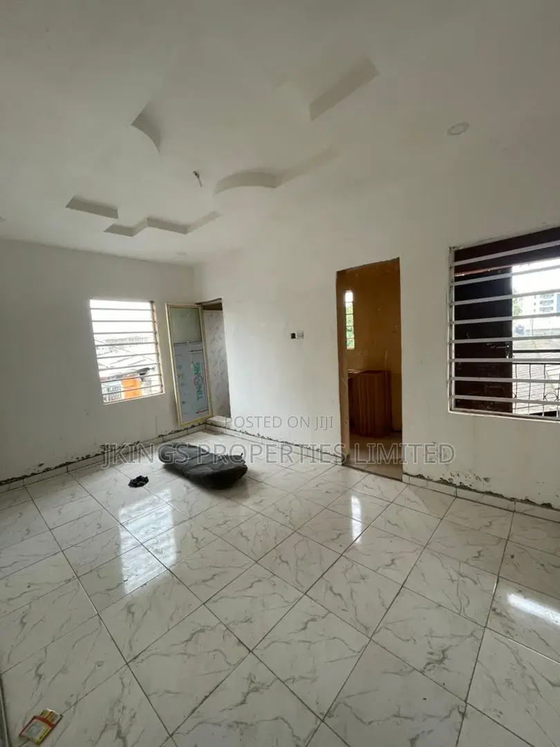 Studio Apartment in Surulere for rent