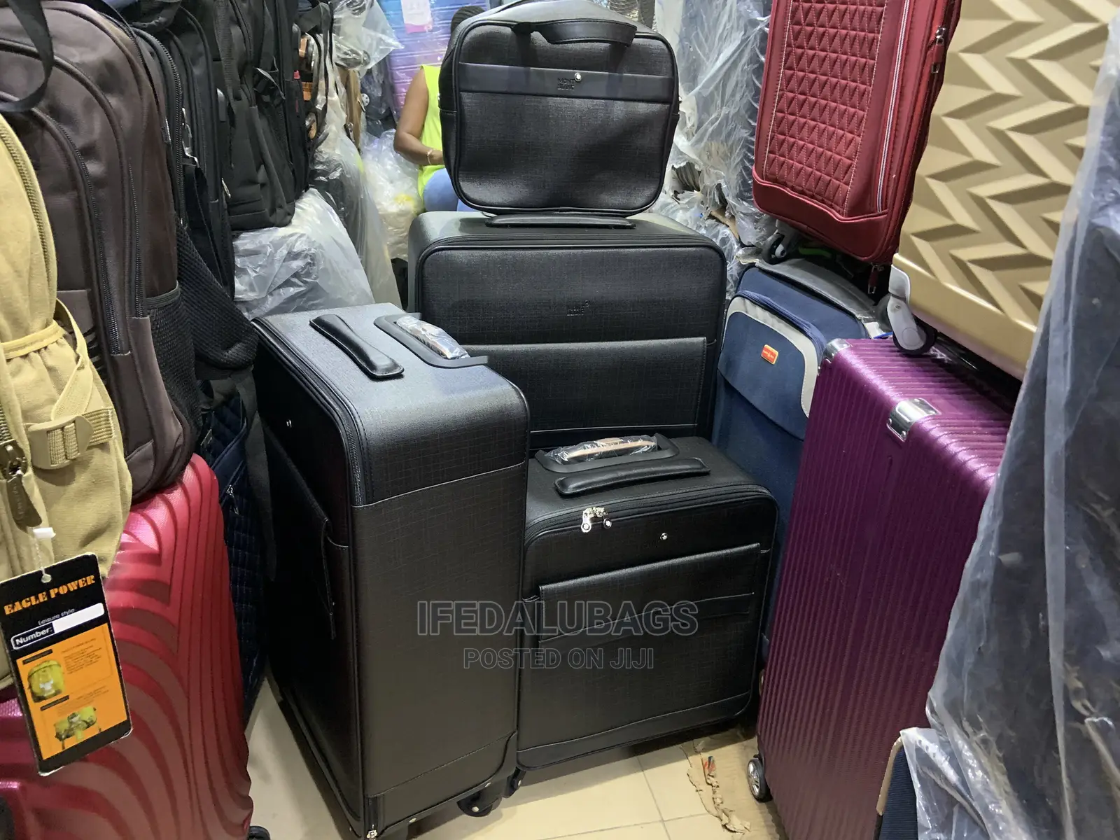 Set of Quality Imported Mont Blac Traveling Lugagge