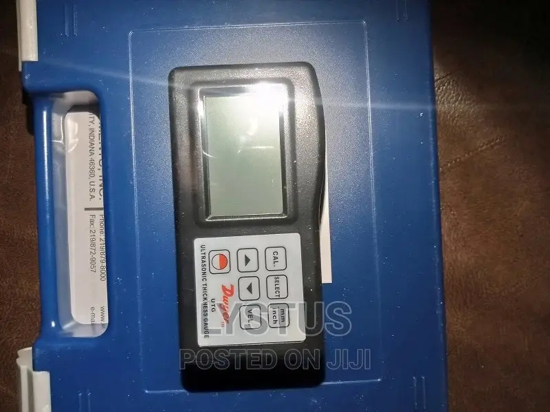 Ultrasonic Thickness Gauge (Dweyer)