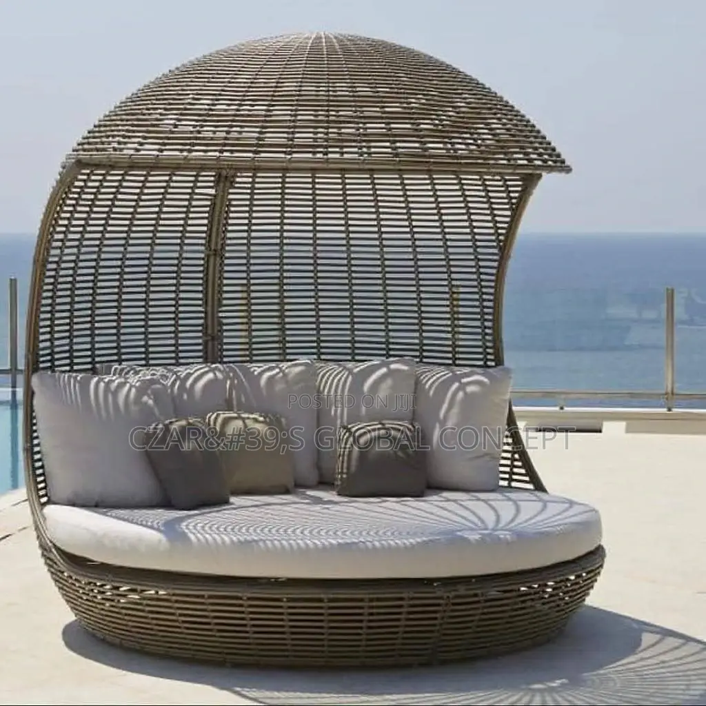 Luxury and Executive Outdoor Bed
