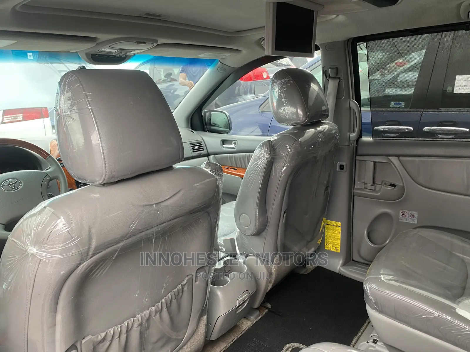 Toyota Sienna XLE Limited FWD 2009 Gray