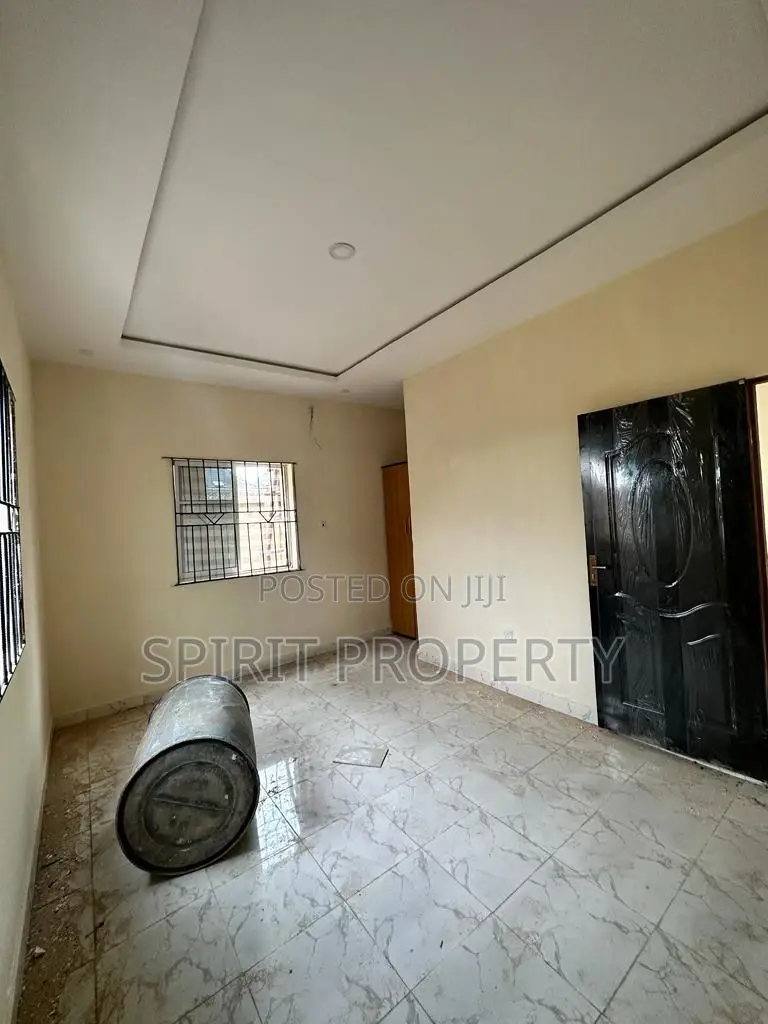 Furnished 2bdrm Apartment in Samuel Estate, Ogudu-Orioke for rent