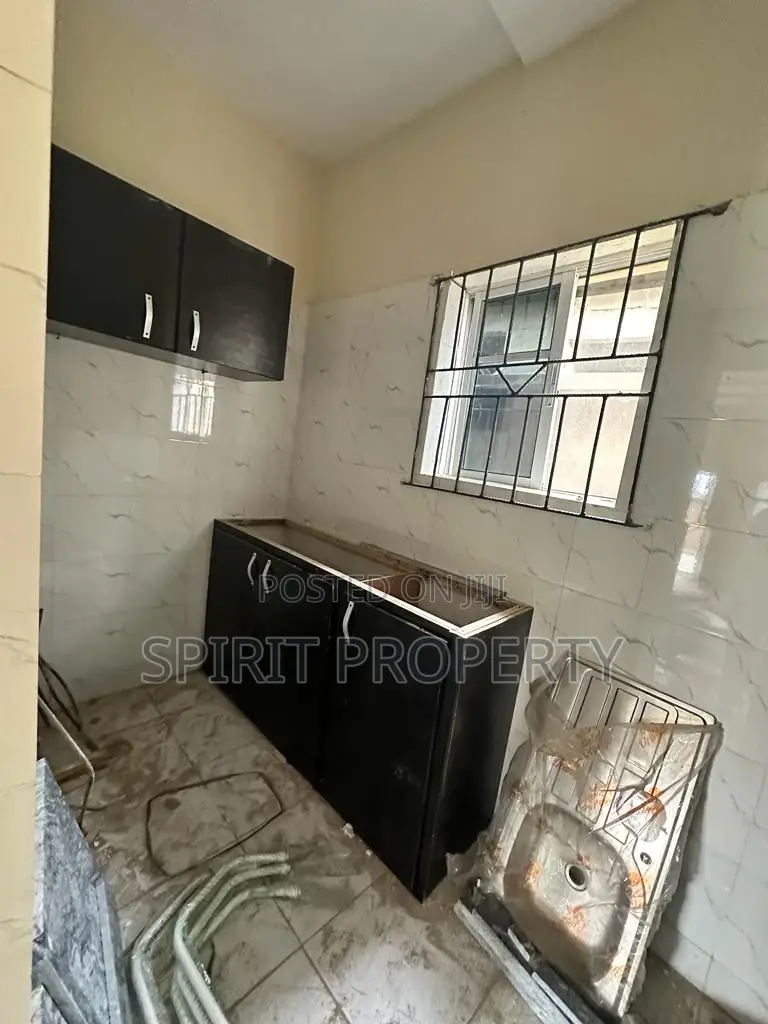 Furnished 2bdrm Apartment in Samuel Estate, Ogudu-Orioke for rent