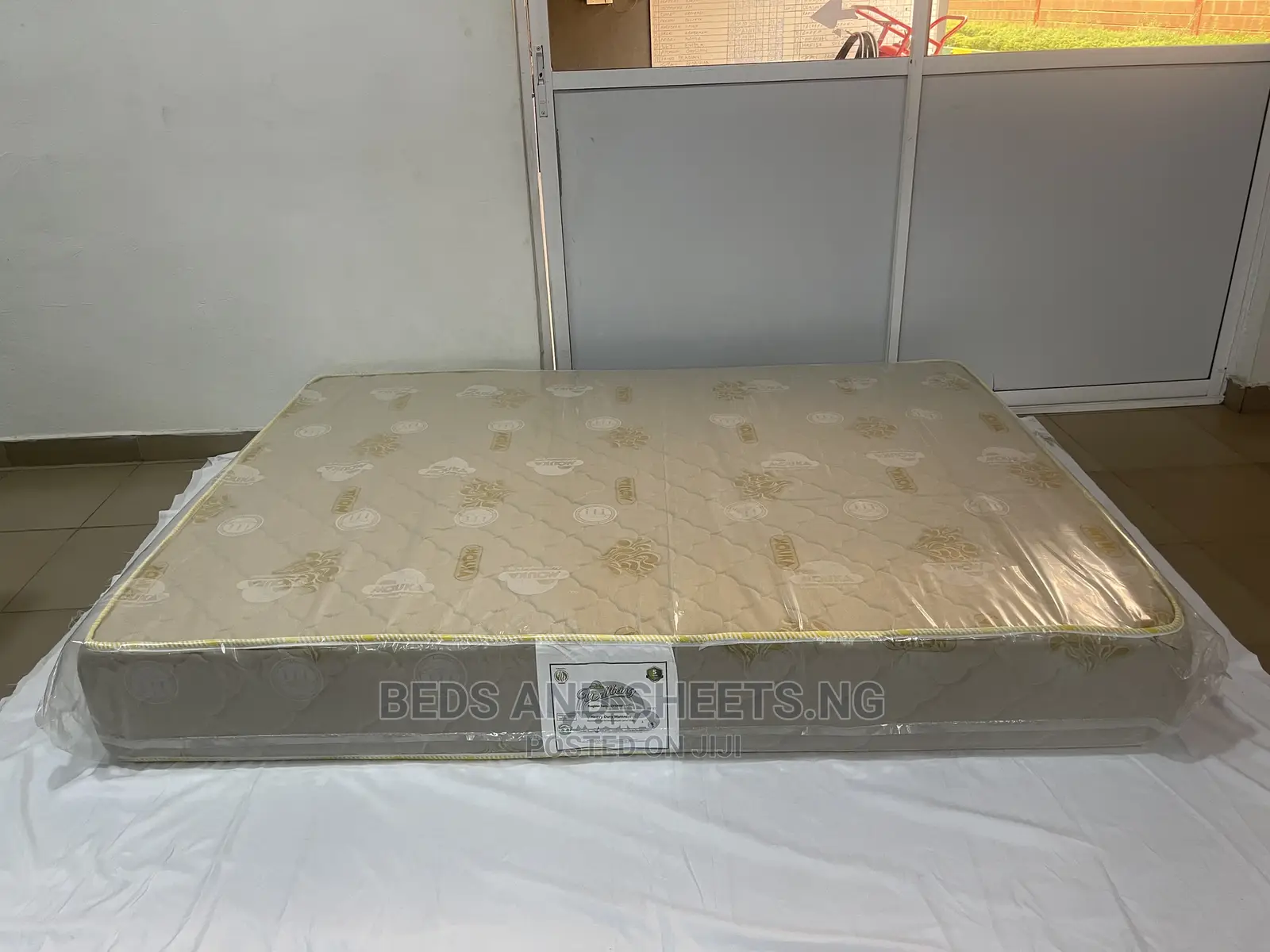Original Mouka Regina Semi-Orthopedic 6by4.5by10 With 5 Yrs Warranty