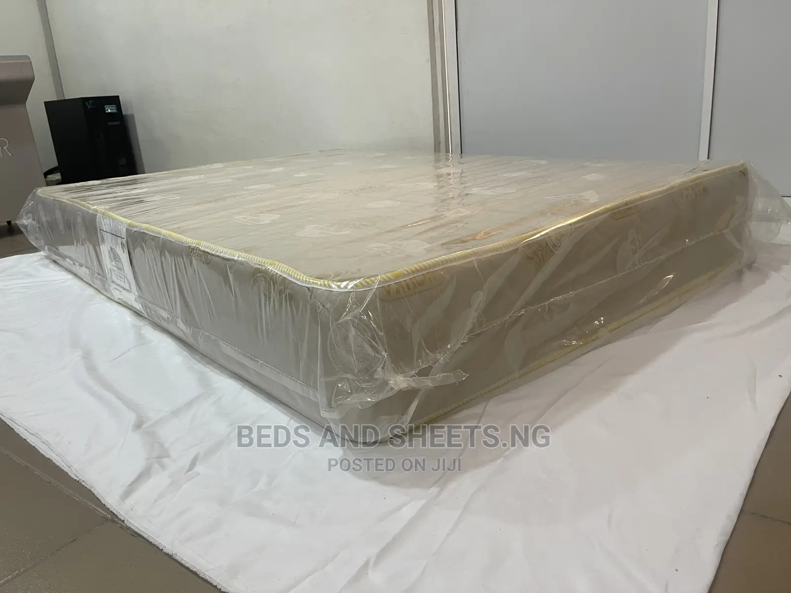 Original Mouka Regina Semi-Orthopedic 6by4.5by10 With 5 Yrs Warranty