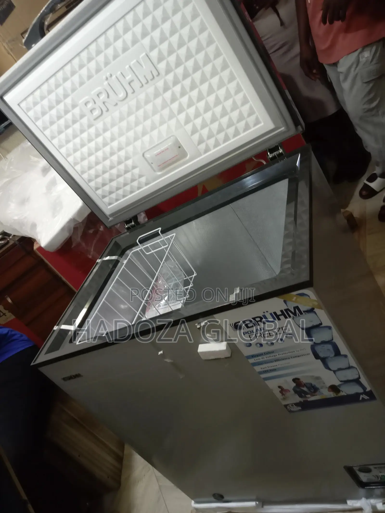 Bruhm Chest Freezer 160l With Chrome Grip Handle