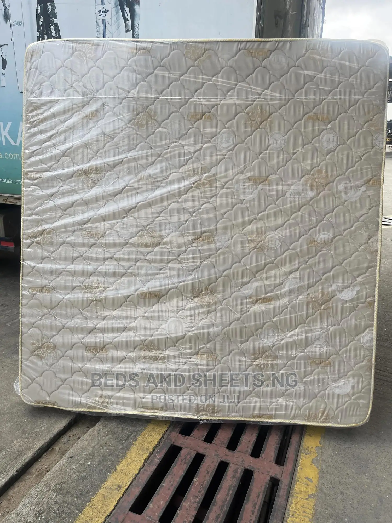 Original Mouka Foam Regina Semi Orthopedic 6 X 6 X 12