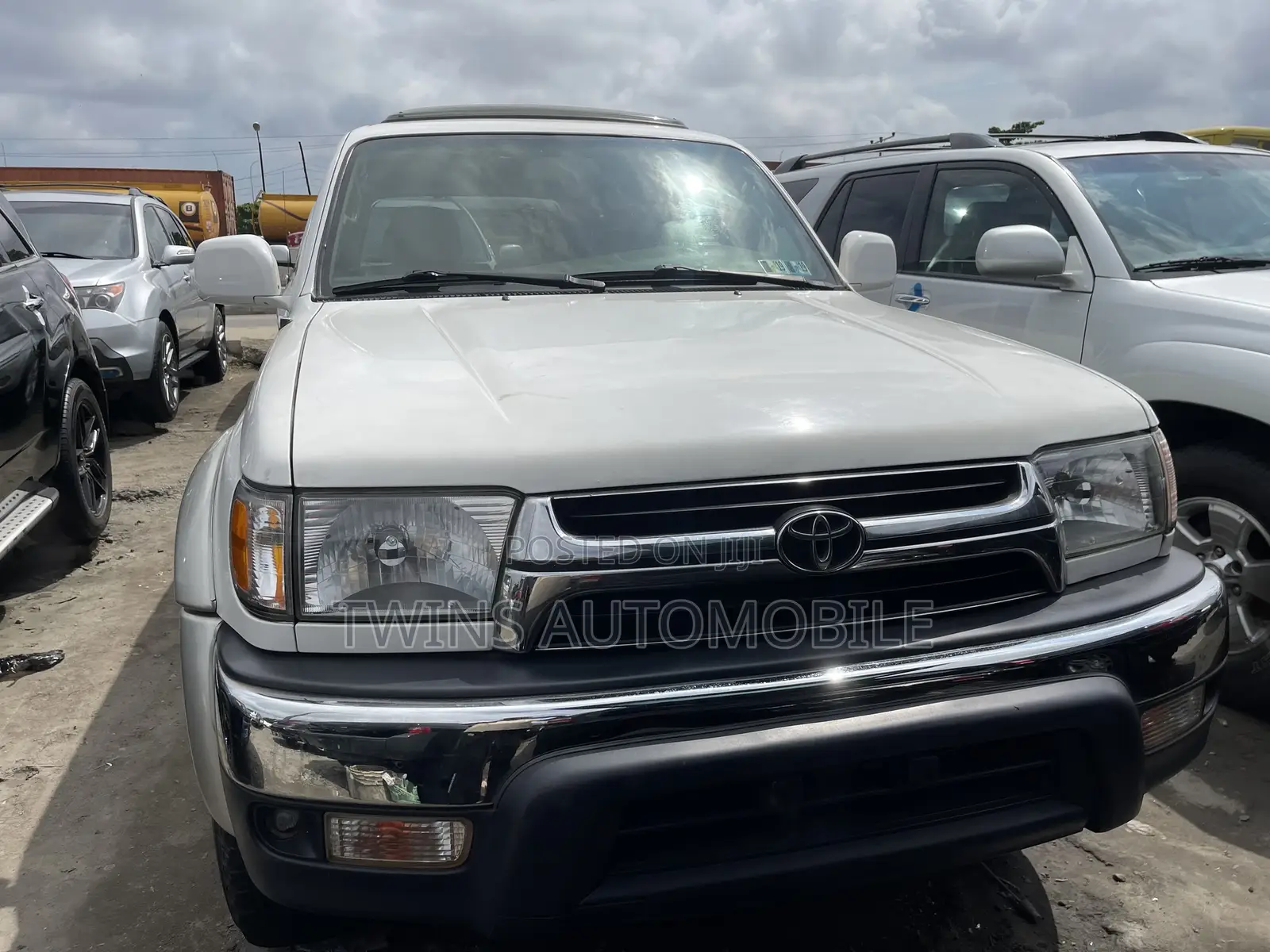 Toyota 4-Runner 2002 White