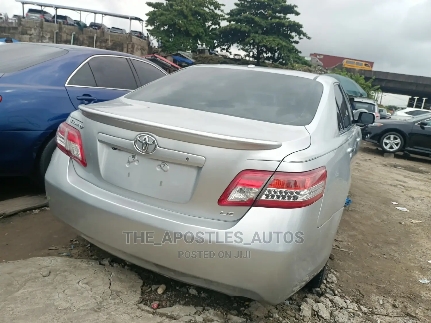 Toyota Camry 2011 Silver