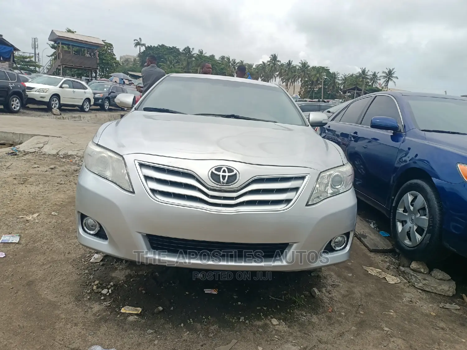 Toyota Camry 2011 Silver