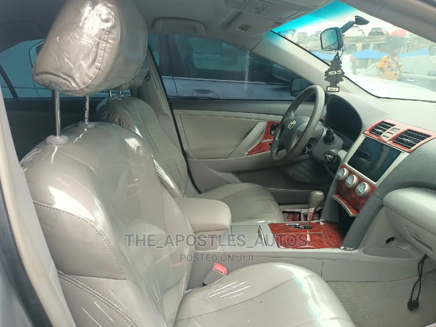 Toyota Camry 2010 Silver
