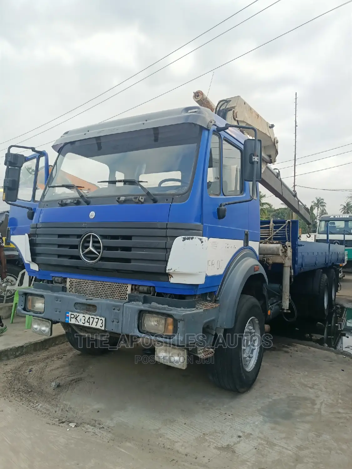 Mercedes Hiab 12 Tonnes 10 Tyres