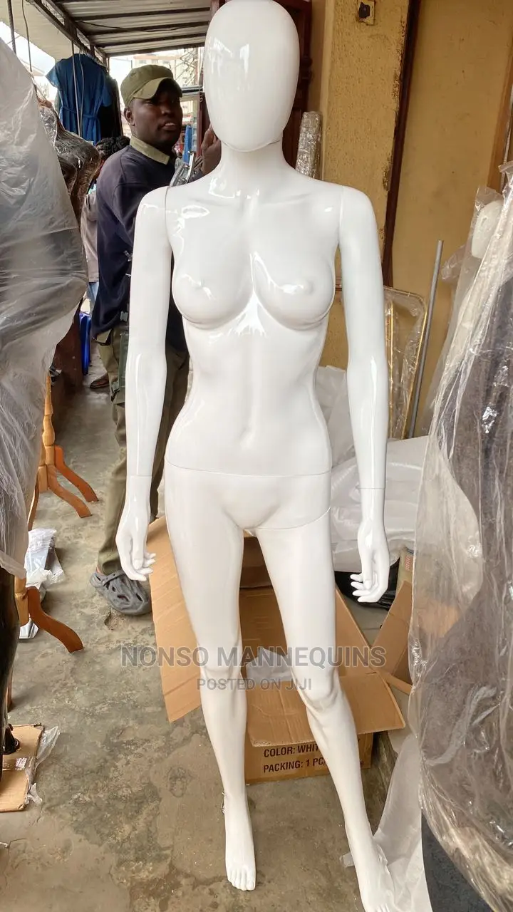 Glossy White Size 8 Busty Female Faceless Mannequin