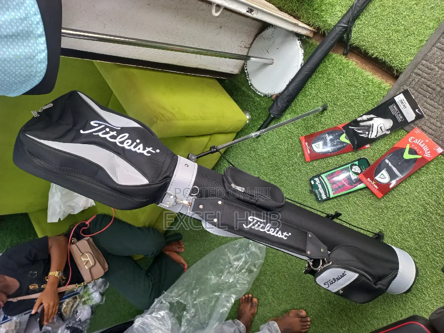 Titleist Pencil Golf Bag Black And White