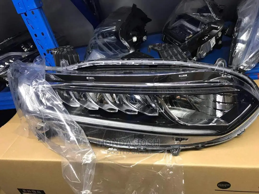 Headlights 2018/2022 Honda Accord (Sports Type)