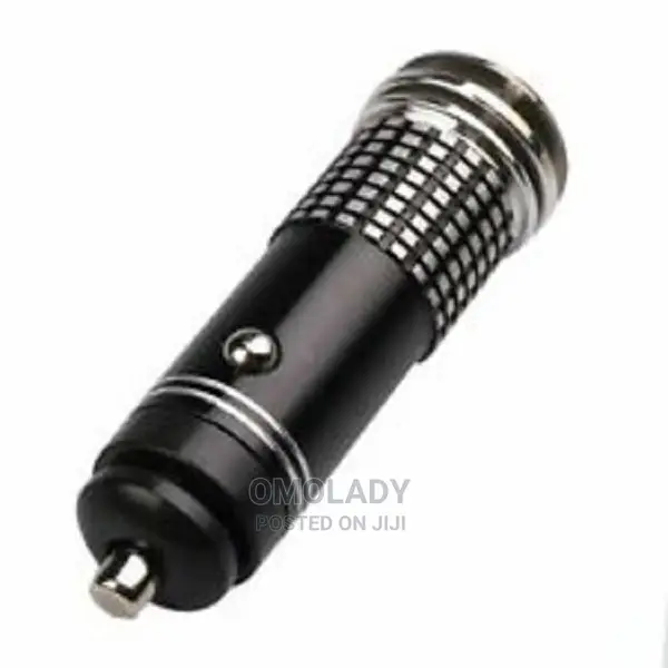 Mini 12v Car Air Refresher Purifier Ioniser (Black)