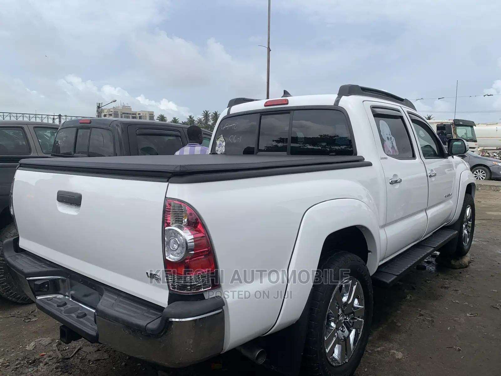 Toyota Tacoma 2015 White