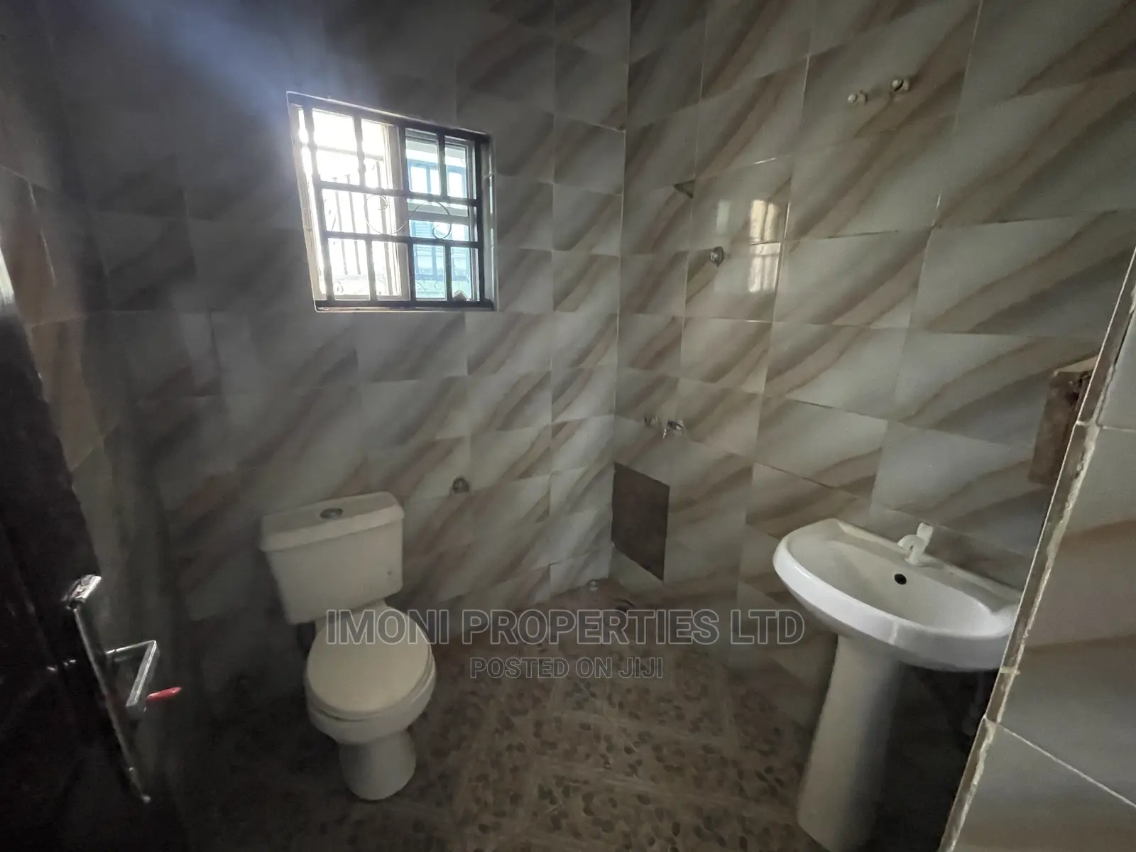 1bdrm Room & Parlour in Ushafa, Bwari for rent