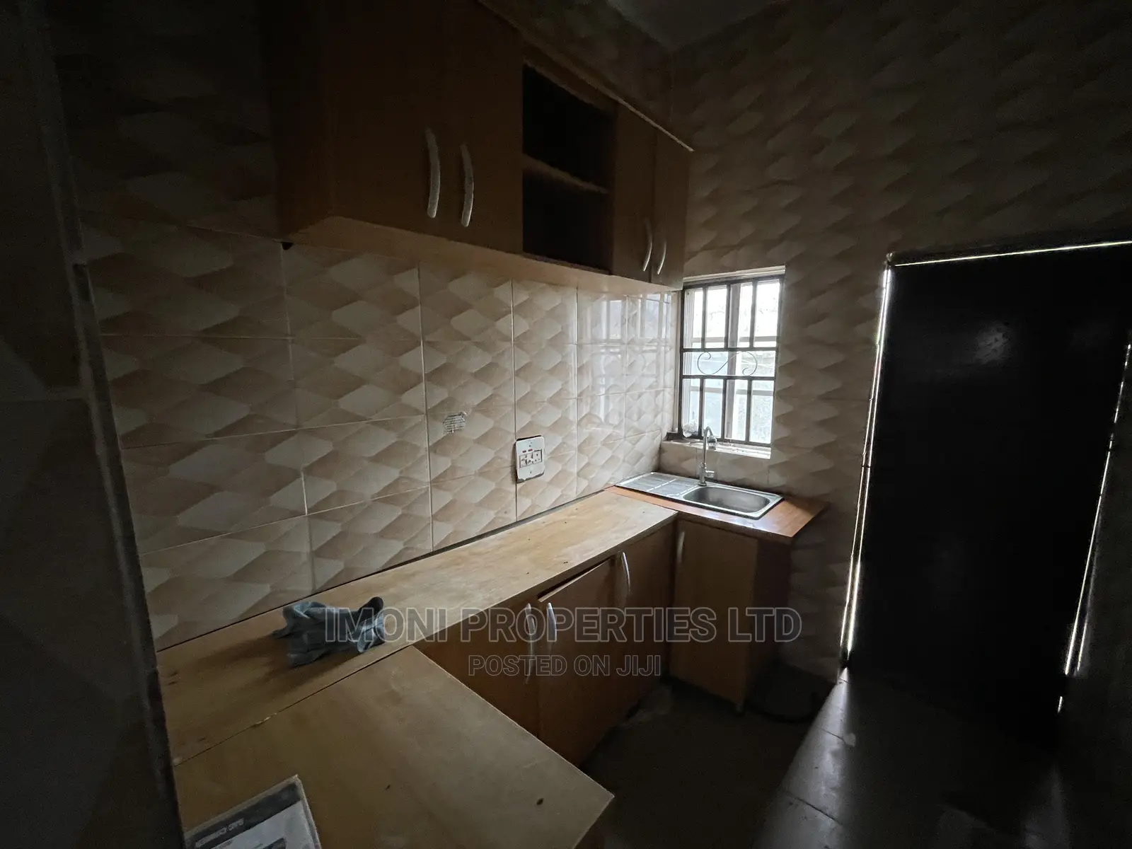 1bdrm Room & Parlour in Ushafa, Bwari for rent