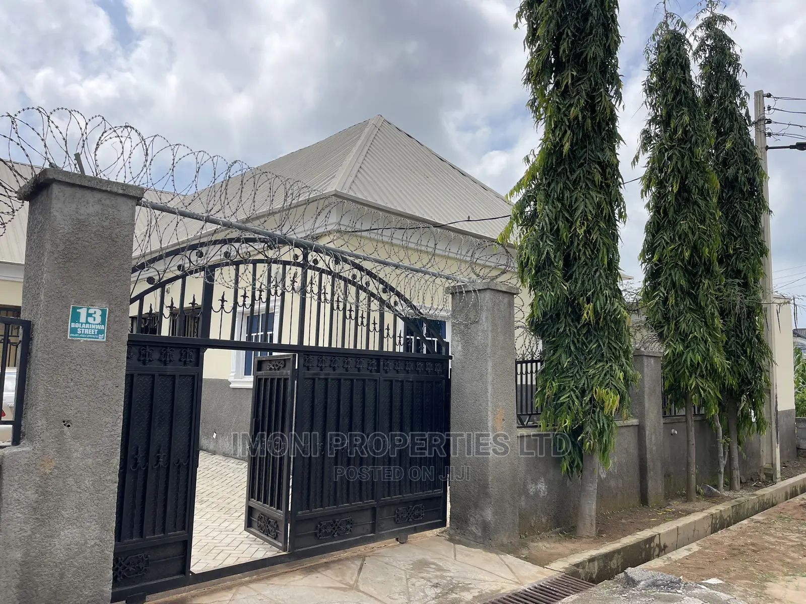 1bdrm Room & Parlour in Ushafa, Bwari for rent