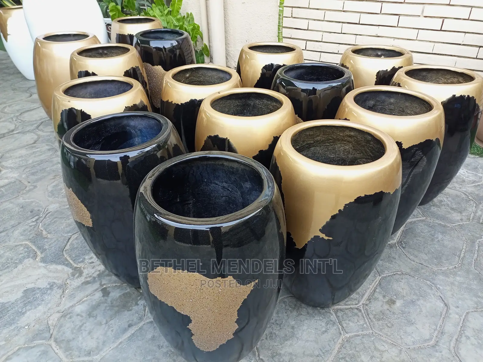 Classic 60cm Fiberglass Flower Pots/Vases/Planters | Shop