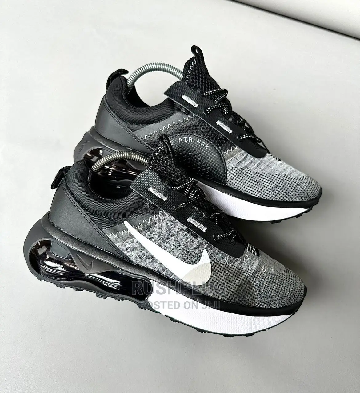 Nike Airmax 2021 SE “Black/White”Sneakers