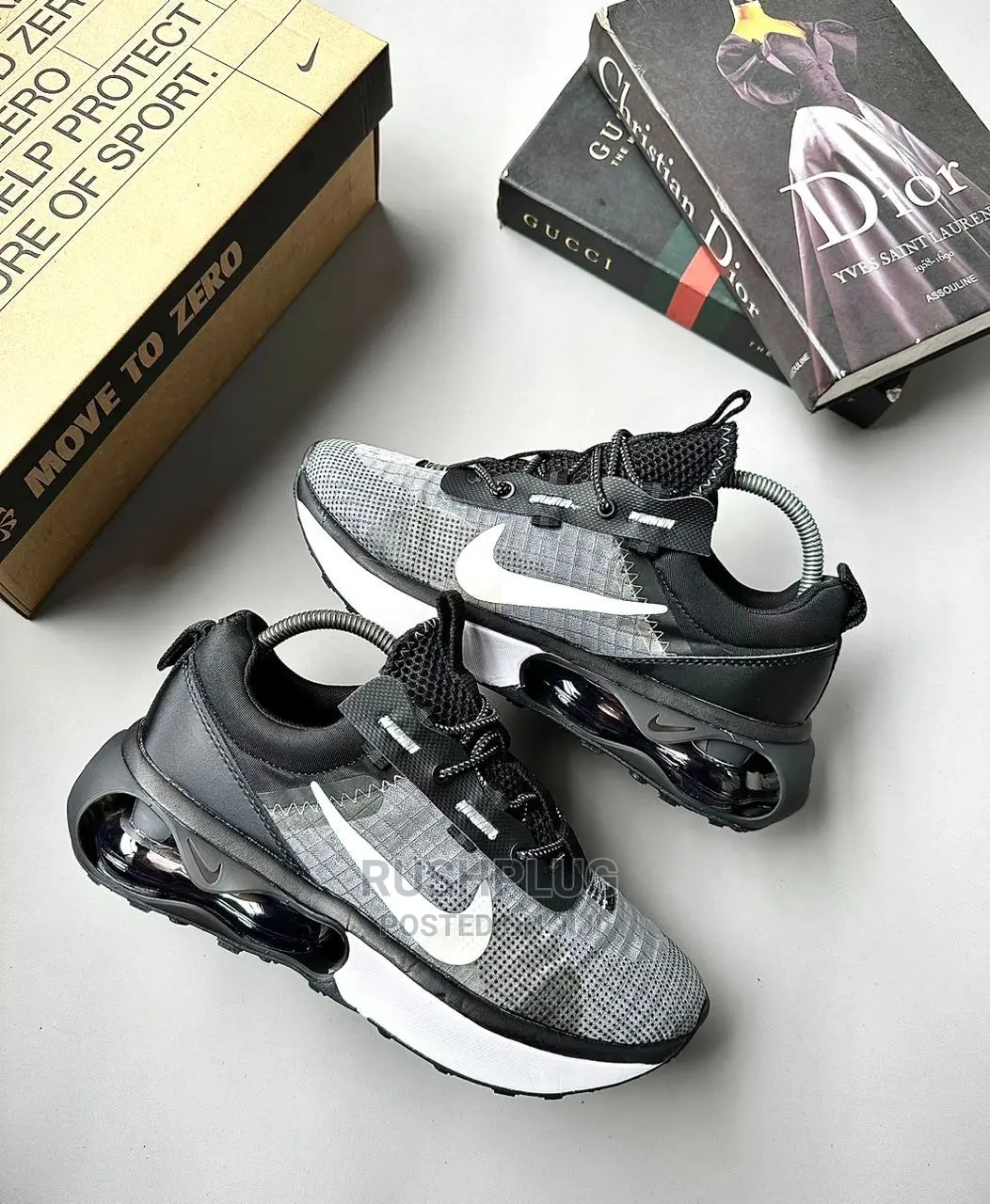 Nike Airmax 2021 SE “Black/White”Sneakers