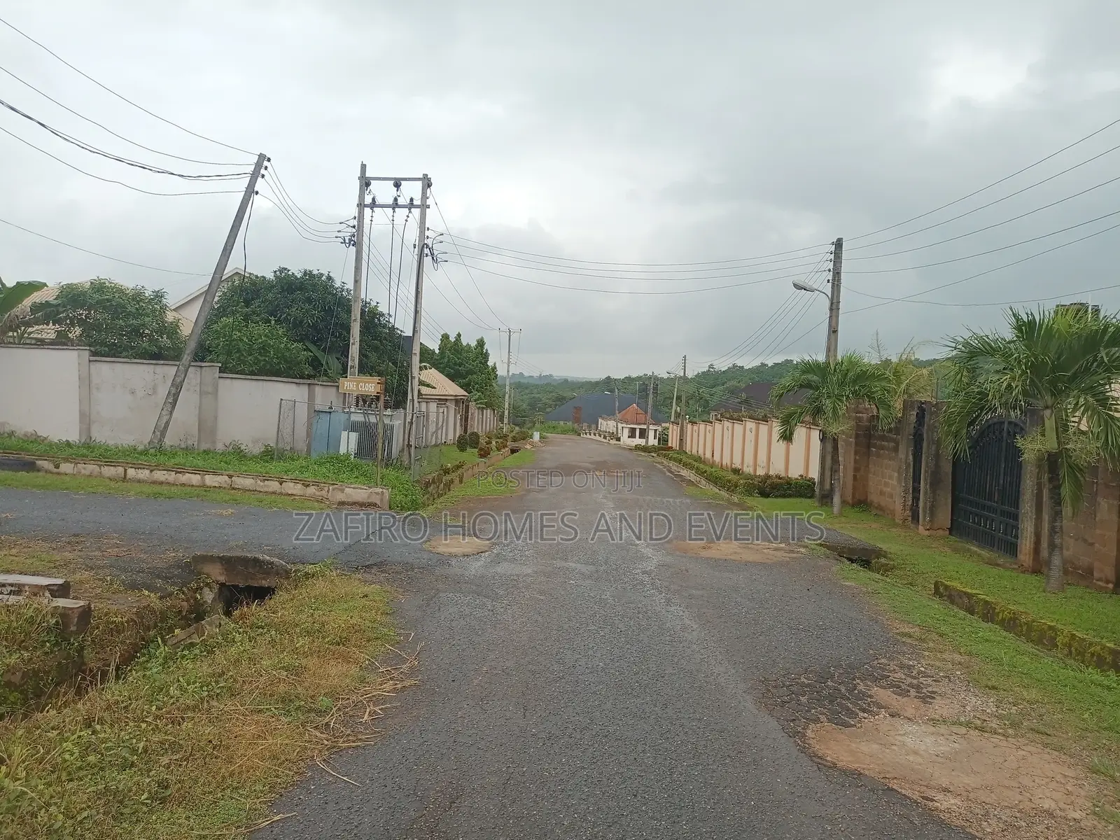 Fenced Prime 2500m2 Piece of Land at Main Alalubosa Gra