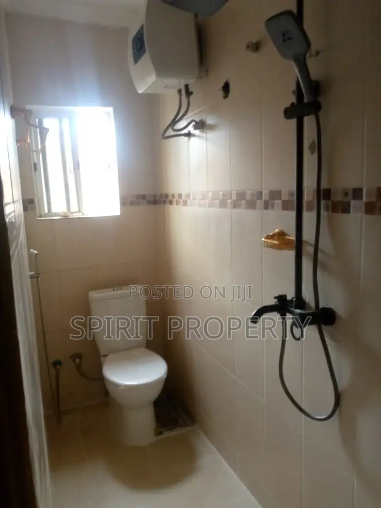 Furnished 4bdrm Apartment in Ogudu Gra for rent
