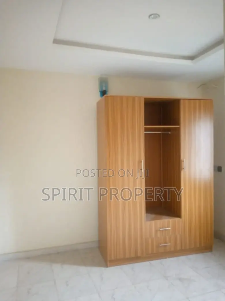 Furnished 4bdrm Apartment in Ogudu Gra for rent