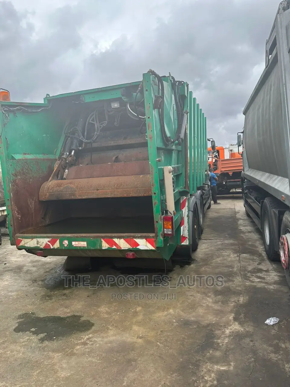 Man Diesel Waste Compactor 8 Tyres
