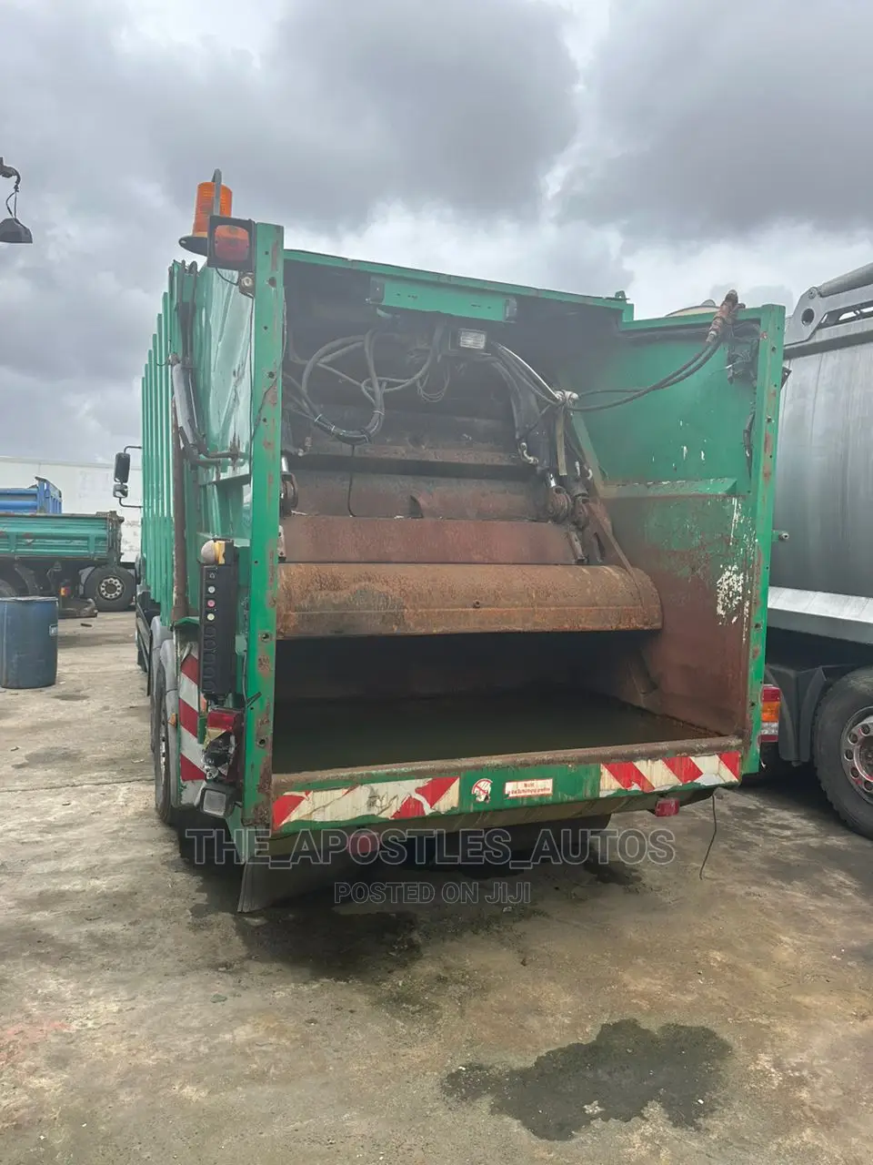 Man Diesel Waste Compactor 8 Tyres