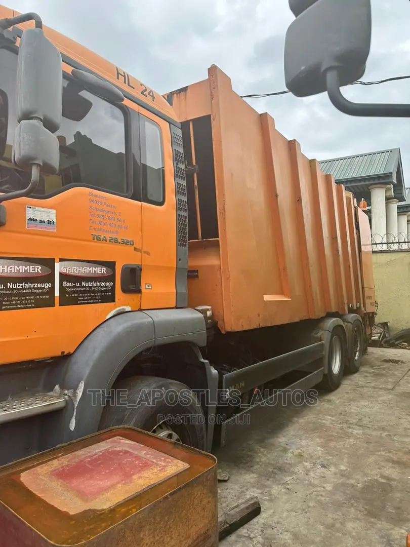 Refuse Waste Garbage Compactor
