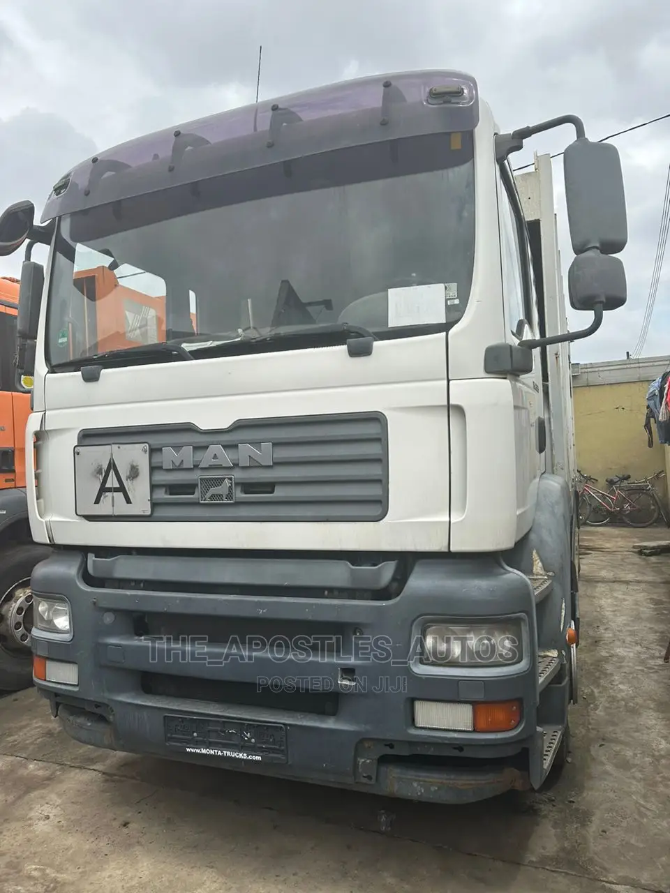 Garbage Compactor Man Diesel 8 Tyres