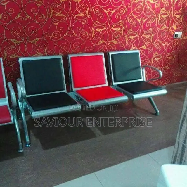 3-1 Executive Airport Seater