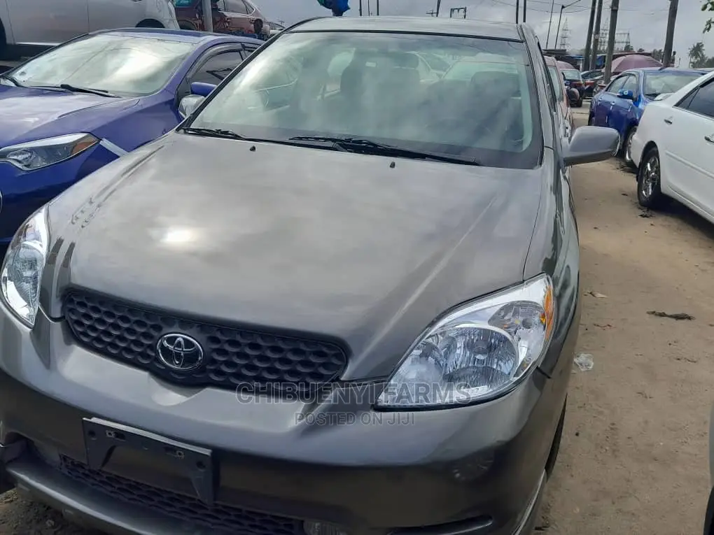 Toyota Matrix 2005 Gray