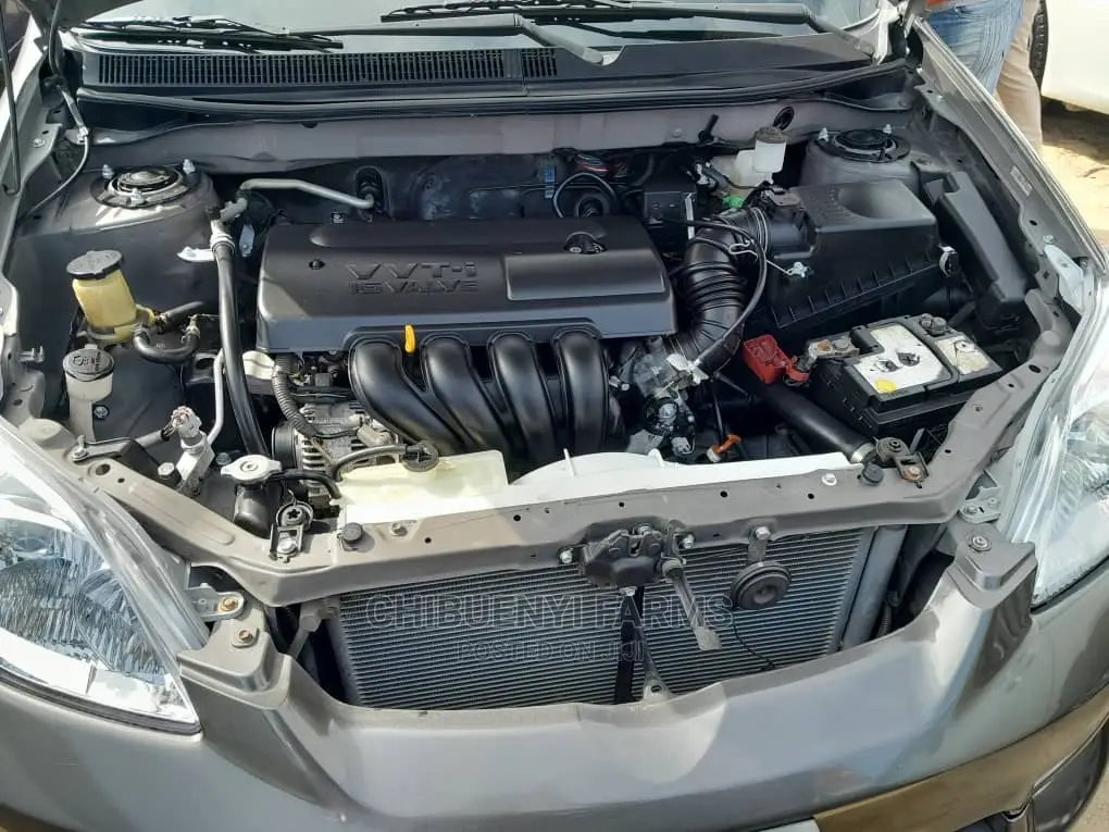 Toyota Matrix 2005 Gray