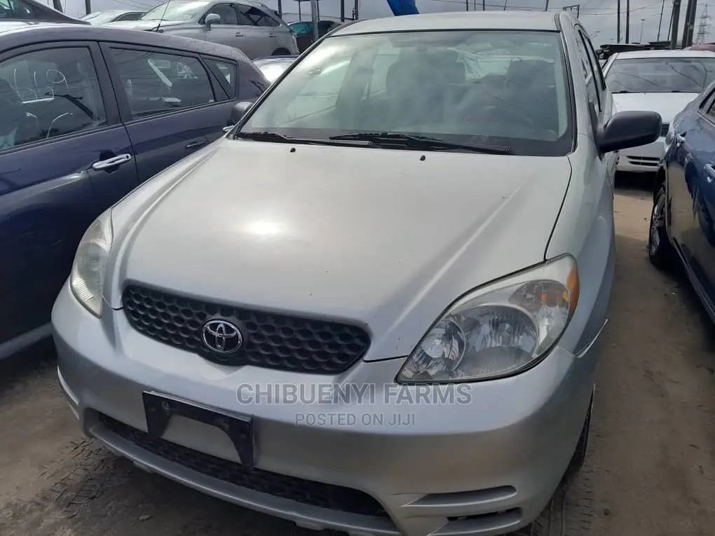 Toyota Matrix 2005 Silver