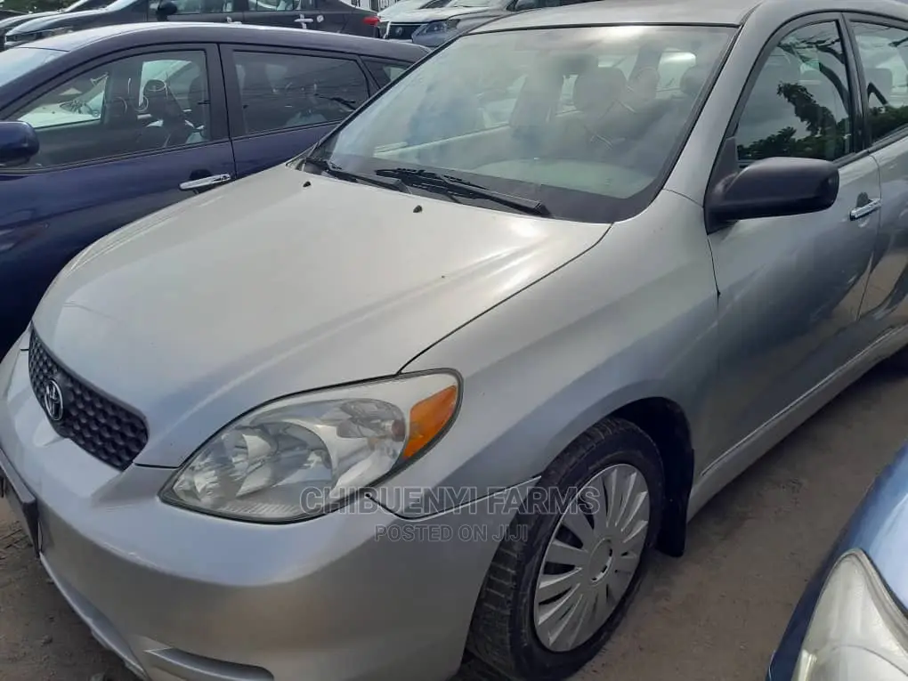 Toyota Matrix 2005 Silver