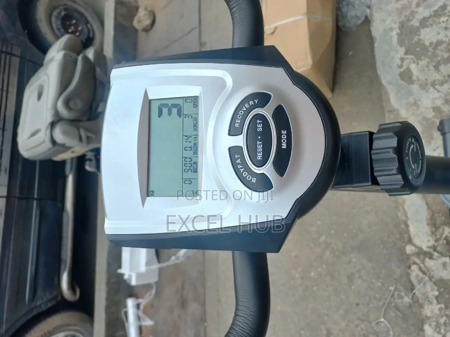 Semi Commercial Upright Bike New Dfg